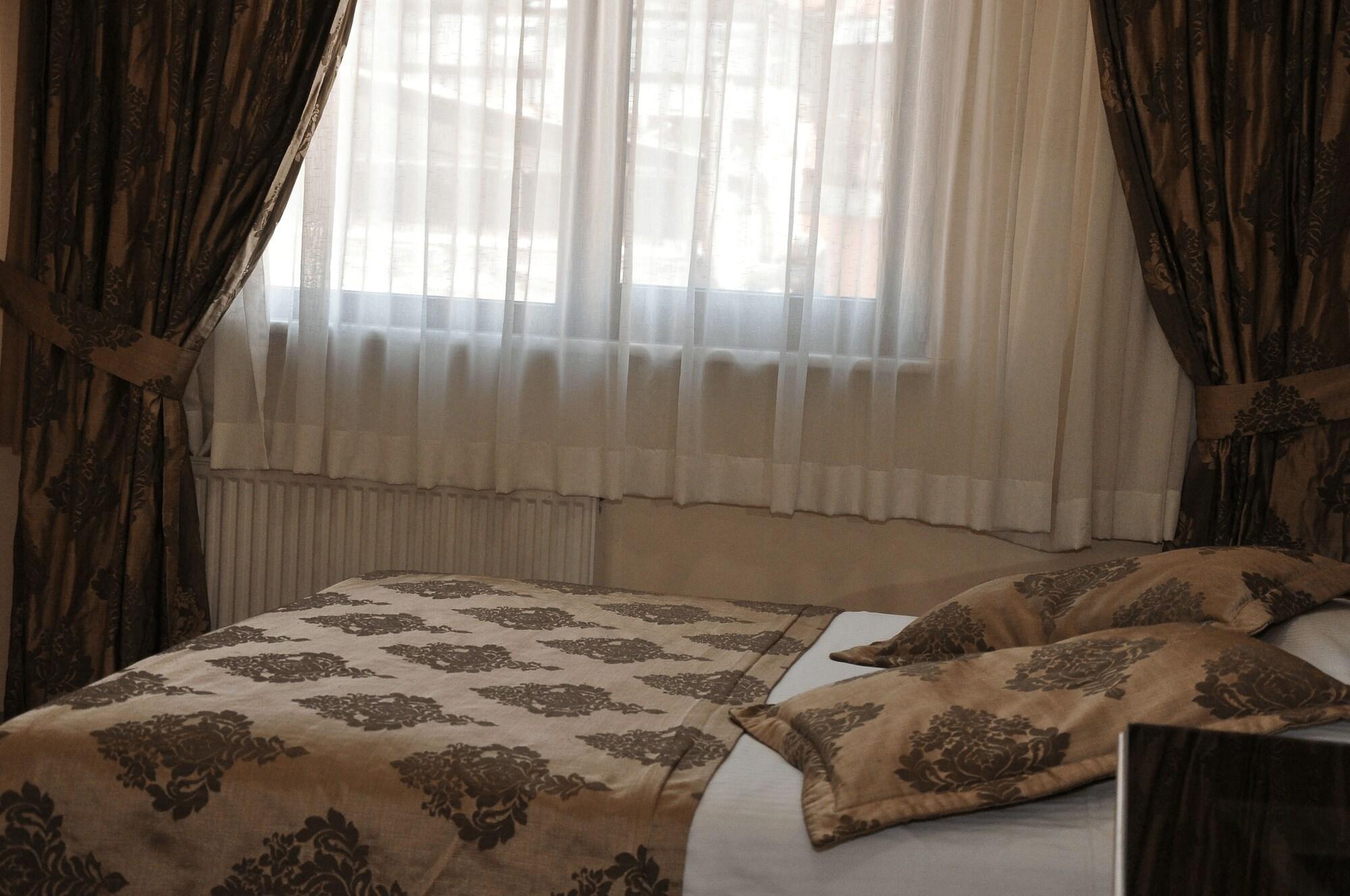 Grand Papirus Hotel Provincia di Provincia di Istanbul Esterno foto